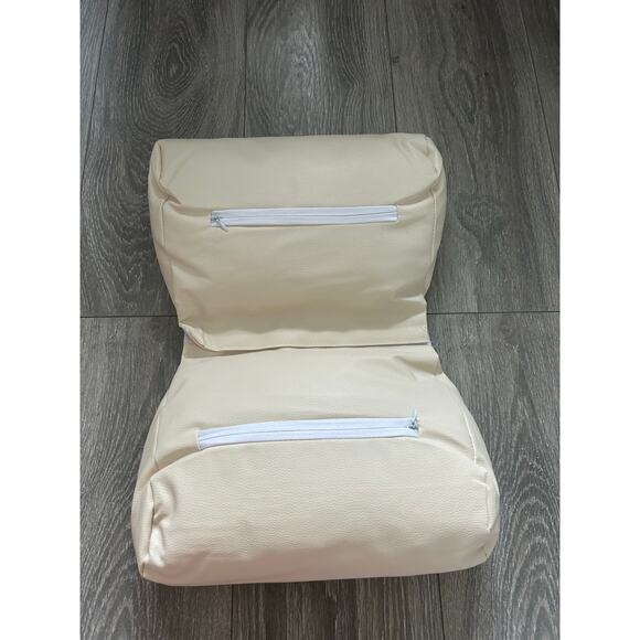 First Landings Newborn Photography Posing Pillows - Picture 4 of 5